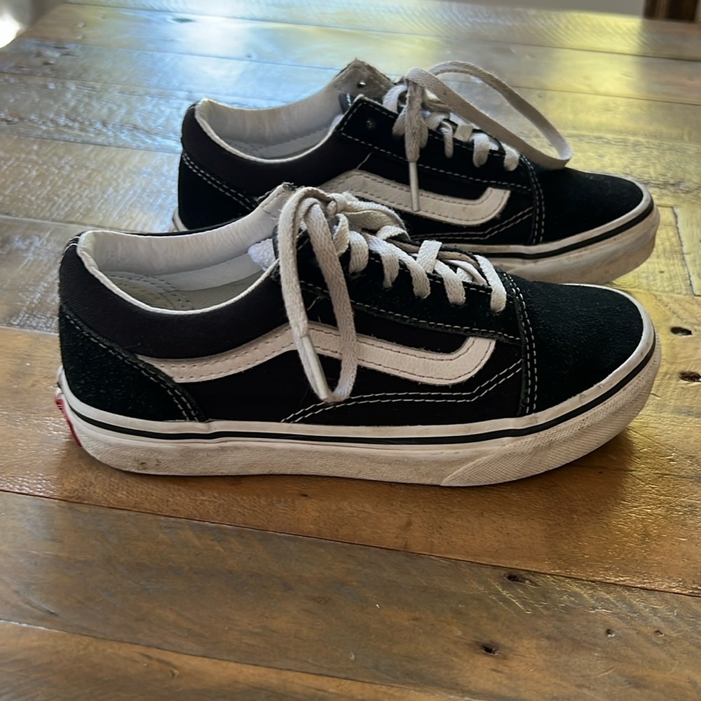 Vans kids black suede old skool school US 1.5 euro 32,19.5 cm. EUC